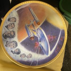 STARS TREK Collector Plate