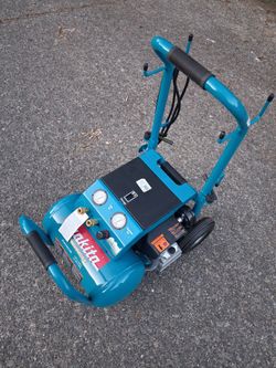 Makita MAC 5.2 Pumatic Compresser( unused) many other tools for sale. For pick up fremont sea. No low ball offers please. No trades