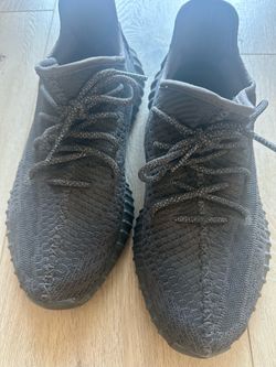 Yeezy 350 All Black Used Sz10 $100