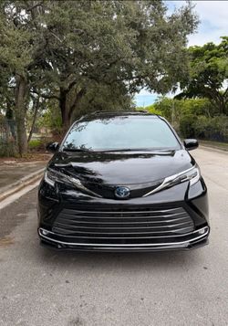 2024 Toyota Sienna