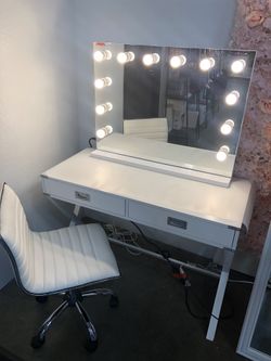 Complete Vanity Set Bundle 💕 Mirror / Chair / Desk Included