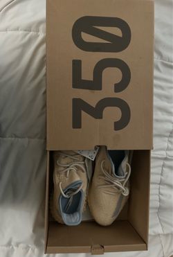YEEZY Boost 350 V2