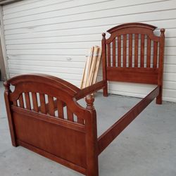 Twin Bed Frame Solid Wood (Stanley)