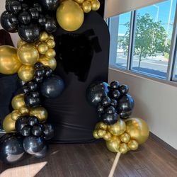 Balloon Garland Party Decor Setup