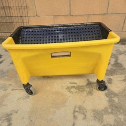 Flat Mop Bucket - Rubbermaid