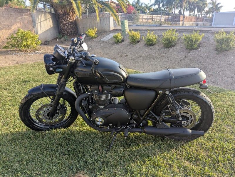 2017 Triumph Bonneville T100 Black