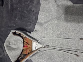 Burberry hoodie large