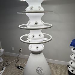 Lettuce Grow  Hydroponics 4 Levels 24 Plants 