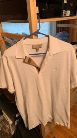Men’s Burberry polo size XL fits like large