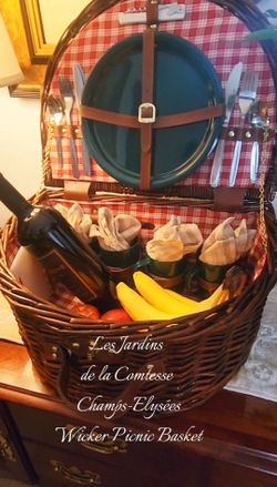 Vintage Picnic Basket