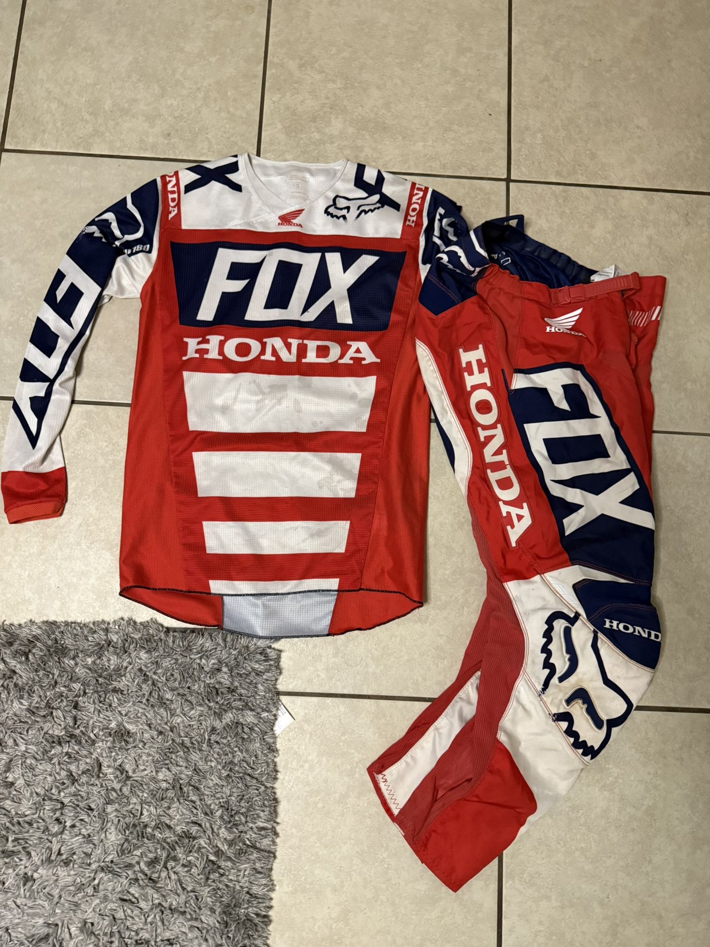 Fox Riding Gear