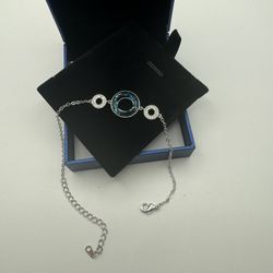 404-MMT Eleshow New 9 Inch Bermuda Blue Setting With Swavorski Style Bracelet.