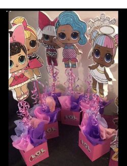6 LOL Center Pieces $50