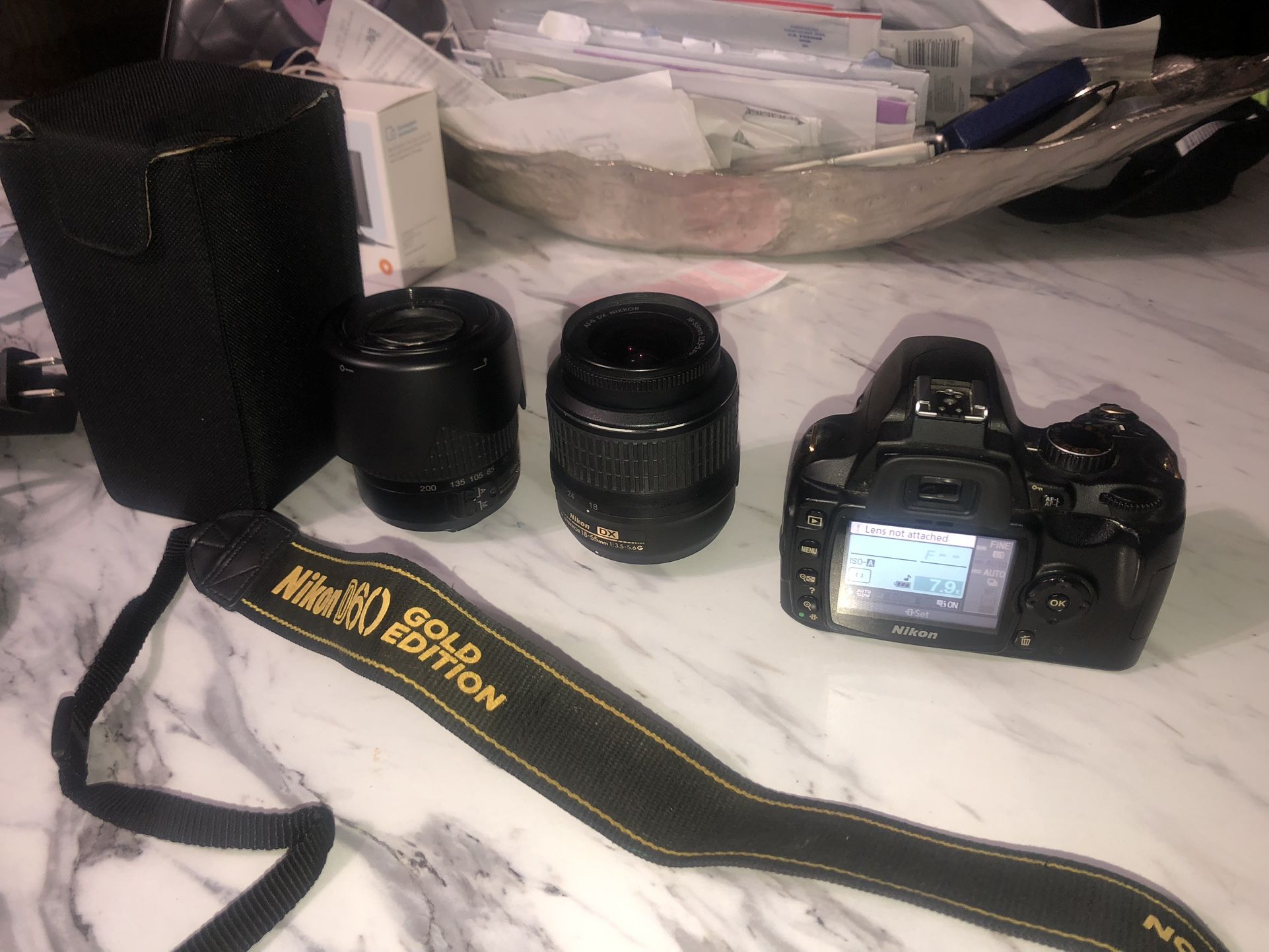 Nikon D60