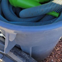 MOVING! POOL HOSES/ CAN