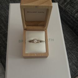 Beautiful Wedding Band For Sale