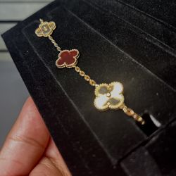 VCA Bracelet 