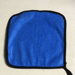 Cleaning absorbent towel