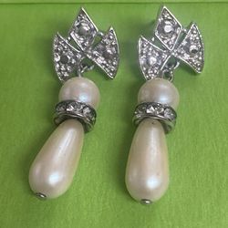 Pearl Drop Earrings