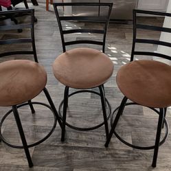 Bar Stools 