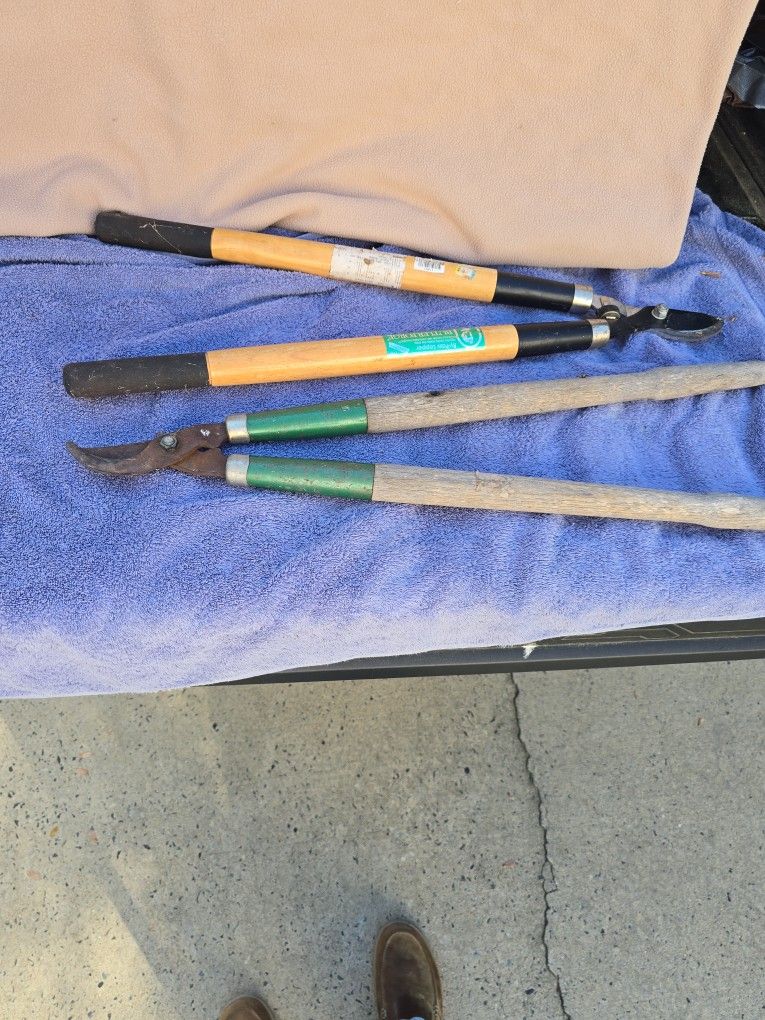 Lopper Tree And Brush Trimmer