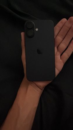 iPhone 16