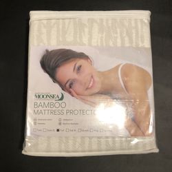 💥NEW❣️💥 Bamboo mattress protector FULL❣️