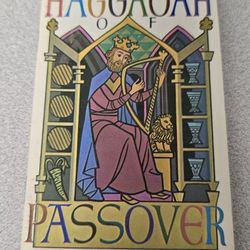 The Haggadah of Passover – Illustrated Hebrew-English Edition
