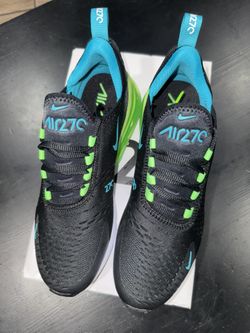 AIR MAX 270