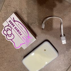 Hello Kitty 8800MAH Power Bank