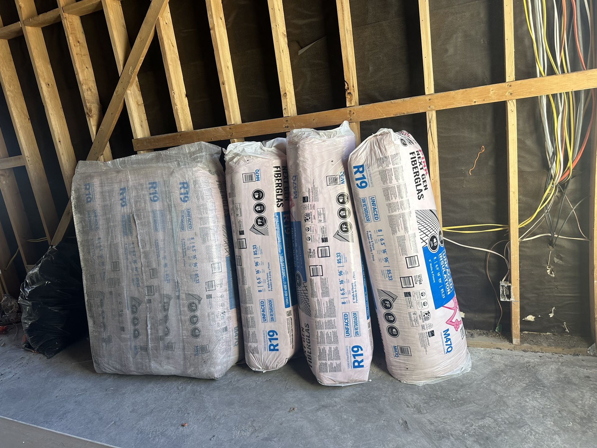 R19x15” Unfaced Insulation