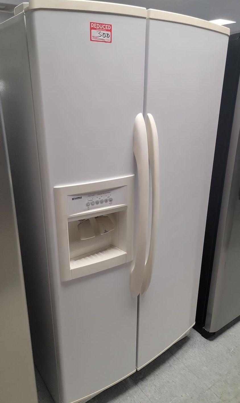 Kenmore Side-by-Side White Refrigerator