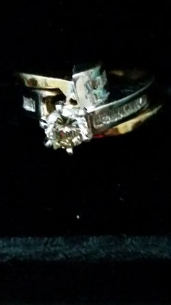 Engagement / Wedding Band set