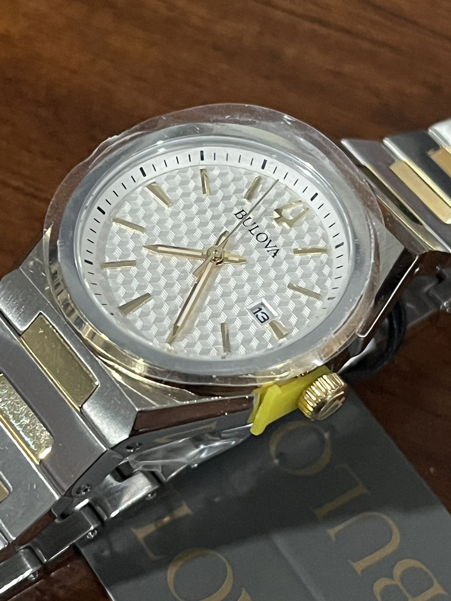 Bulova Ladies Two Tone Watch 98L323 Bulova Two Tone Stainless Steel Quartz Ladies Watch 98L323  main image 2