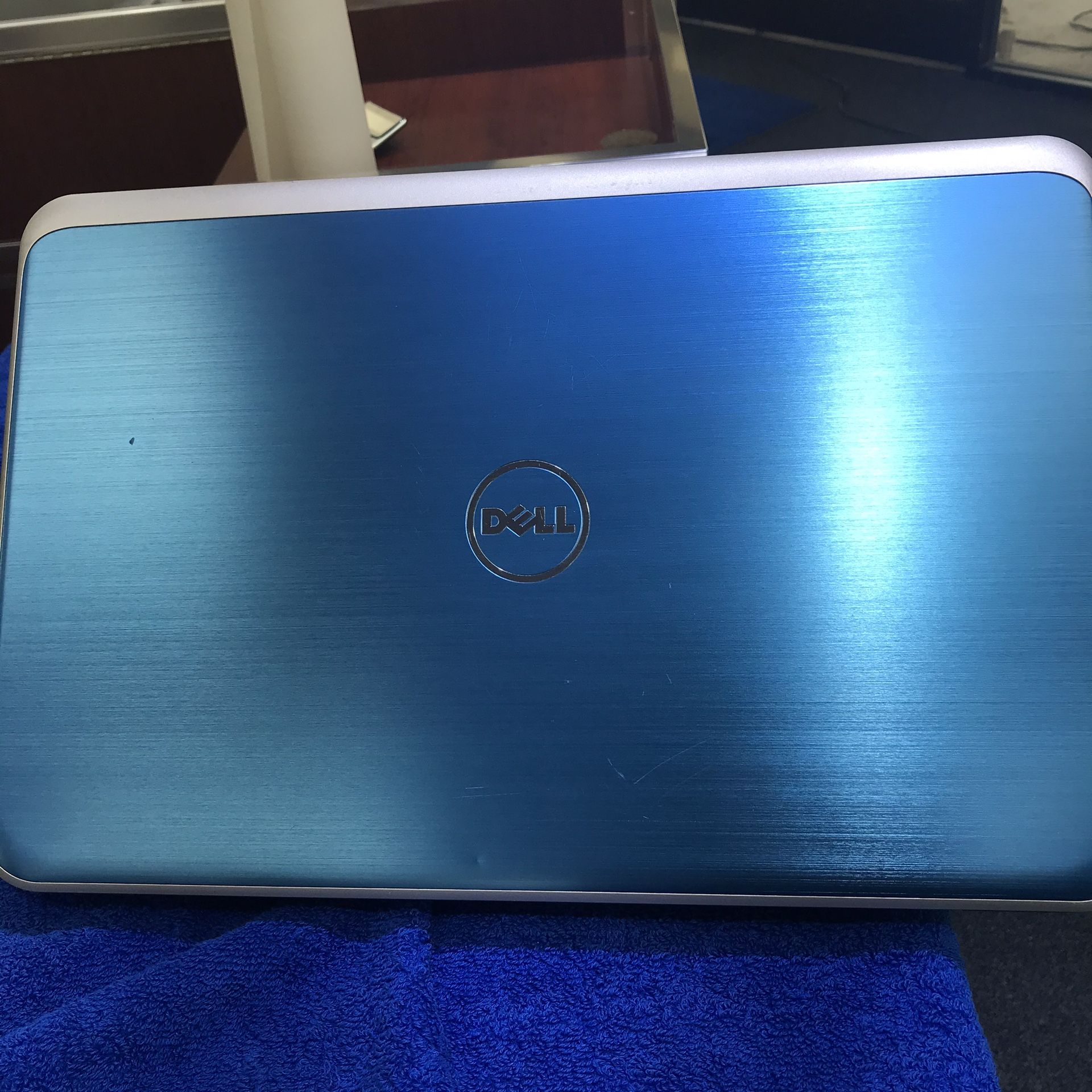 Dell Laptop