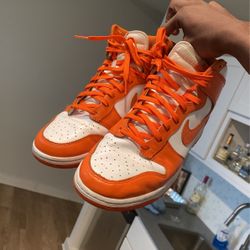 Syracuse  Nike 1s