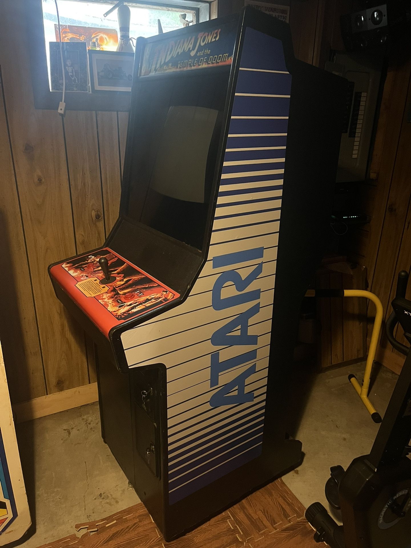 Atari System1 Indiana jones arcade game