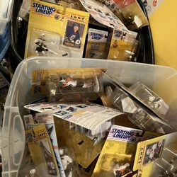 Parma Hts - 100 + Hockey Starting Lineups - $ 4 Each 