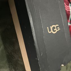 New Uggs Man Size 10 