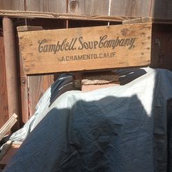 Vintage 1965 Wooden Crate "Campbell Soup Company Sacramento, Calif." 