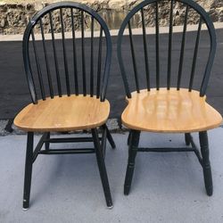 Very Good Condition Two Chairs 