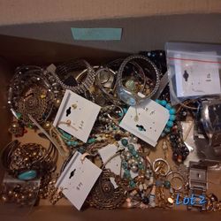Jewelry Lot 