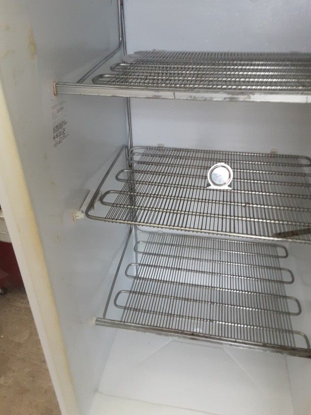 14 Cu Ft Fridgeair Stand Up Freezer for Sale in Arlington, WA OfferUp