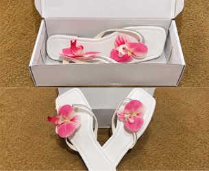 White Flat Sandals with Pink Flower Detail