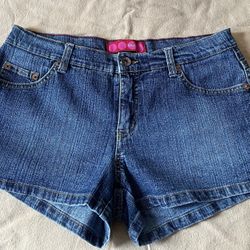 Blue Short Shorts Size 7