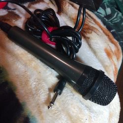 Corded  Microphone 