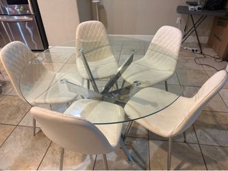 Kitchen table w/6 chairs