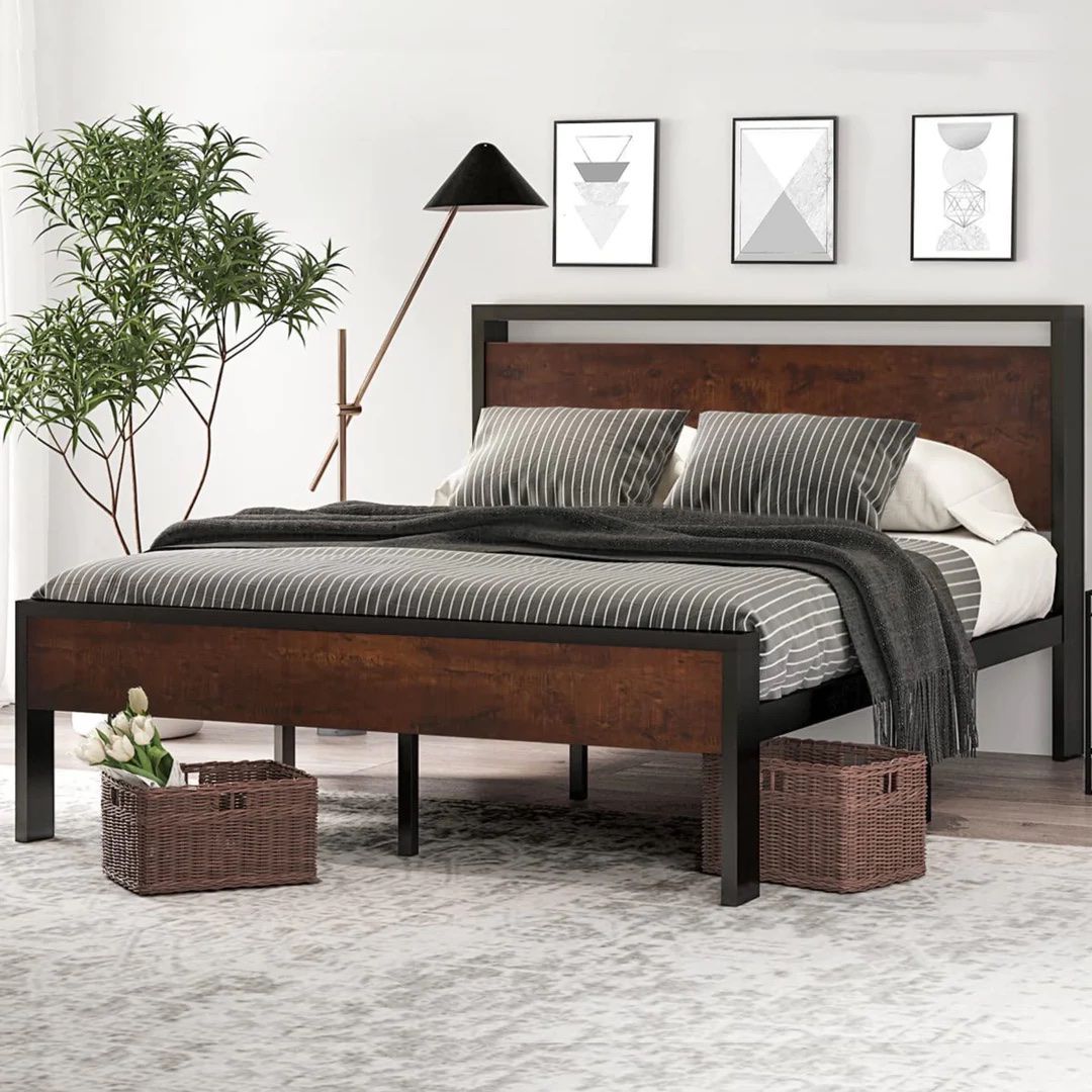 King Bed Frame Metal Platform with Wooden Headboard and Footboard, Non-Slip Without Noise, Mahogany/Walnut