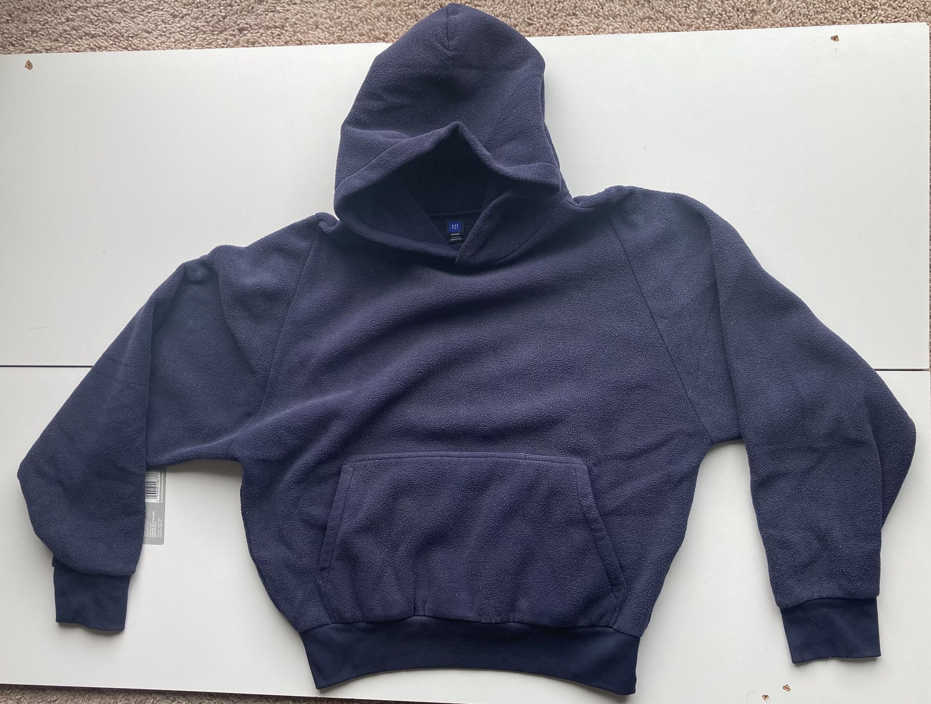 H09 Gap yeezzzy Polar Fleece Navy Size Medium