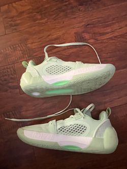 Li-Ning Way of Wade All City 12 Encore US Men’s Size 10.5 Basketball Shoes